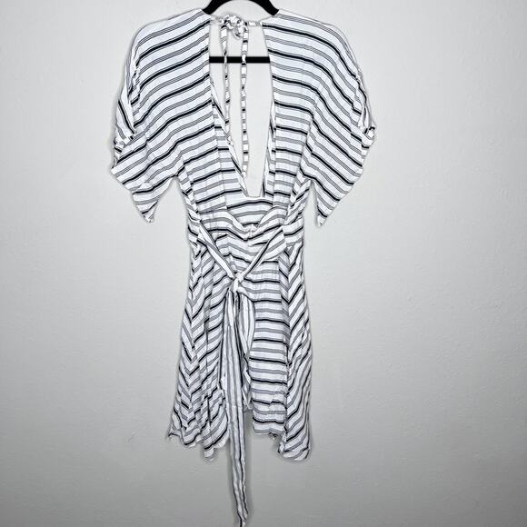 Faithful The Brand Cova Dress in Amsterdam Stripe Print Size 8 - Picture 4 of 6